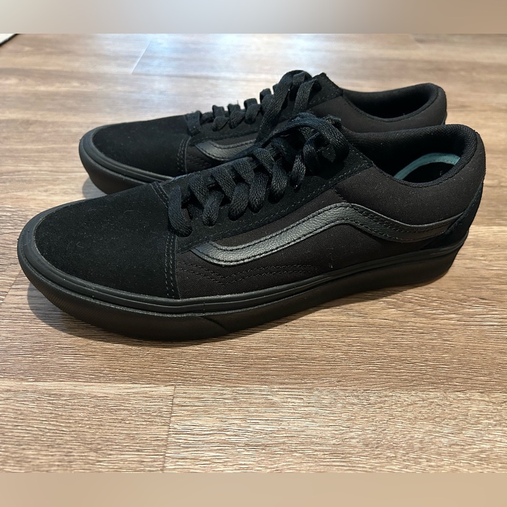 Vans ComfyCush Old Skool Black Like Nw Mens 7 Womens 8.5